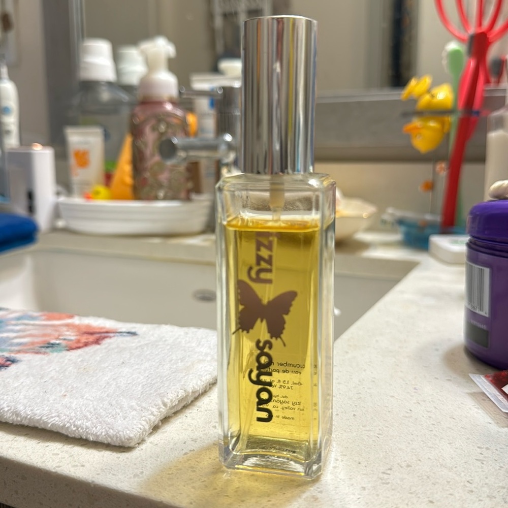 Rare Izzy Sayan Eau de Parfum